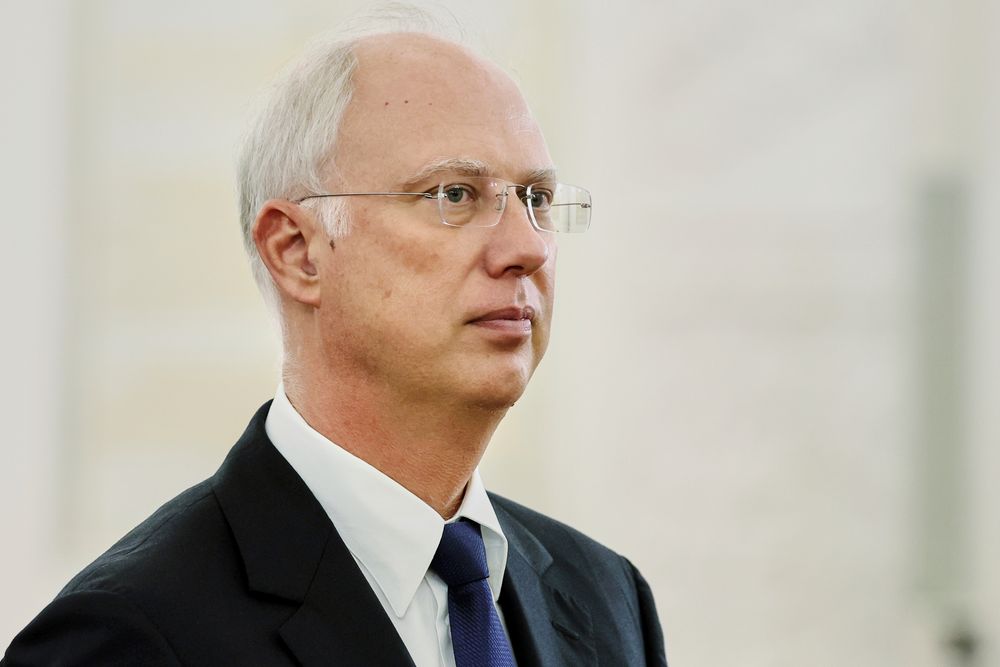 Russland, USA og Ukraina er nær en diplomatisk løsning som skal avslutte krigen i Ukraina, sier den russiske spesialutsendingen Kirill Dmitrijev.