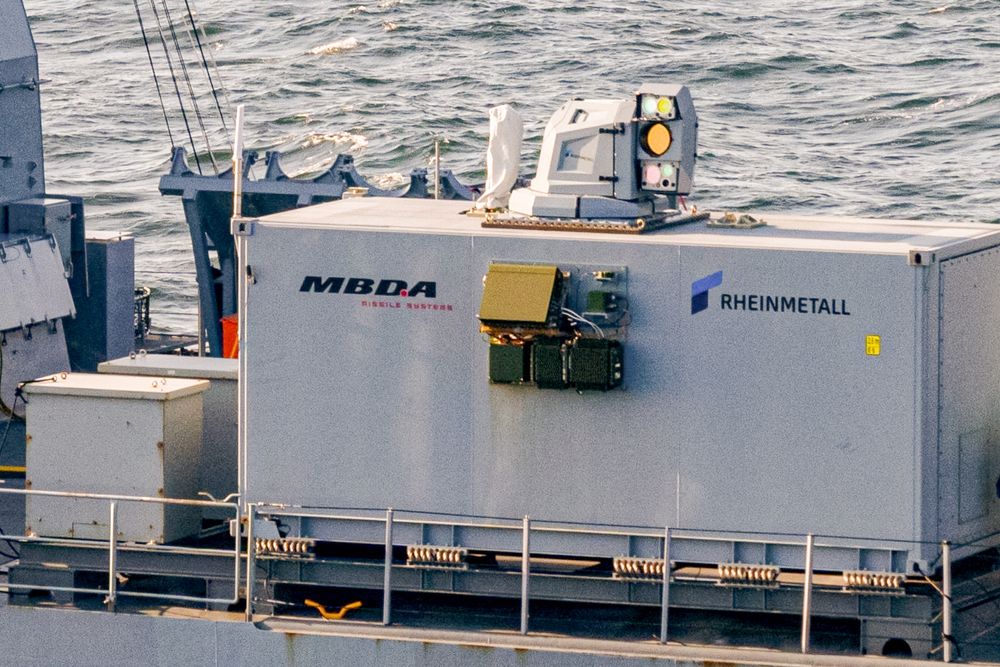 Rheinmetall og MBDA har utviklet et laservåpen som har vært under testing på en tysk fregatt i ett år. Nå tar de testingen videre på land, med mål om operativ bruk fra 2029.