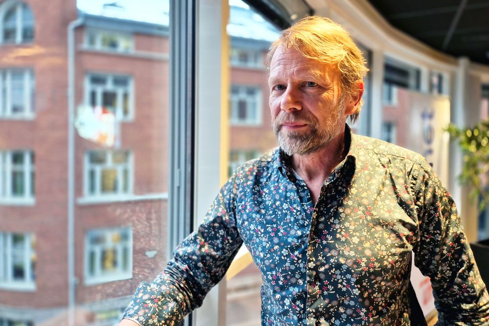 − Det er bedre for politiet å starte ett sted, vise at de kan levere og så be om penger til neste steg, sier Magne Jørgensen ved Simula Met.