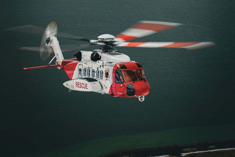 I dag opereres redningshelikoptertjenesten i Tromsø med to sivile helikoptre av typen S-92.