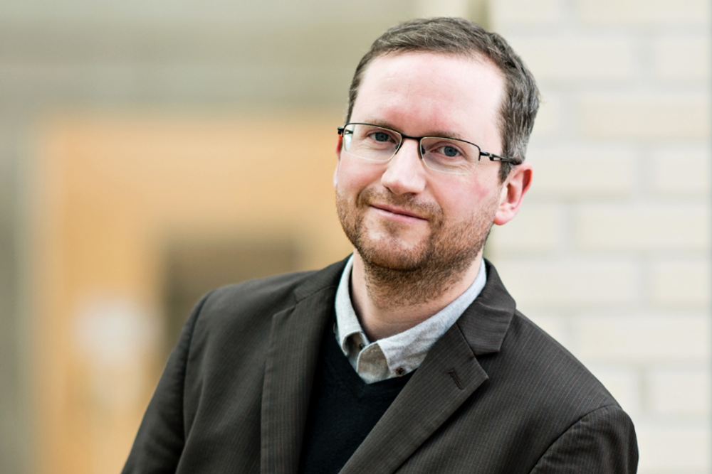 Som forskere og økologer må vi begynne å se mer på oss selv som forvaltere av dataene vi samler inn. Vi må tenke mer strategisk på hvordan de brukes, og spørre: Hvor skal de brukes? Av hvem? I hvilken politisk sammenheng? mener forsker Arron Wilde Tippett.