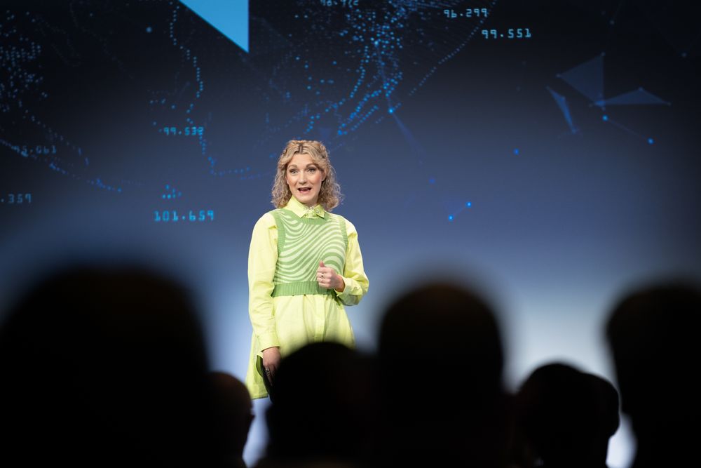 Karianne Tung (Ap) mener den geopolitiske utviklingen med økende nasjonalisme og isolasjonisme krever at Norge snarest tar større nasjonal kontroll over kritisk infrastruktur og dataflyt.