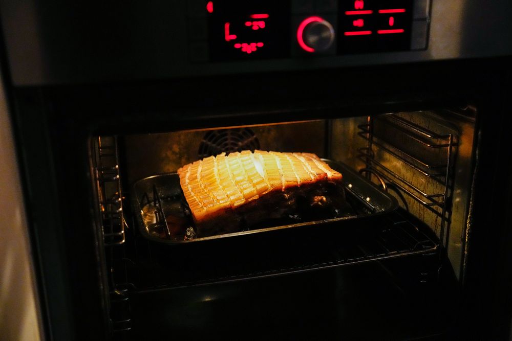 De fleste kan regla om at vi må dimensjonere strømnettet til å takle julaften, når det er kaldt og alle skal steke ribbe, torsk, pinnekjøtt eller vårt daglige brød, Grandiosa.