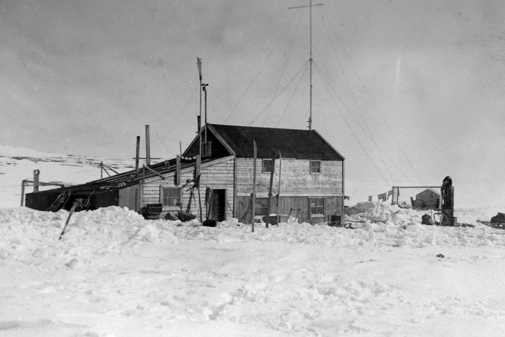 Myggbukta radiostasjon i 1933. Det var dette området på Nordøst-Grønland Norge tok to år tidligere.