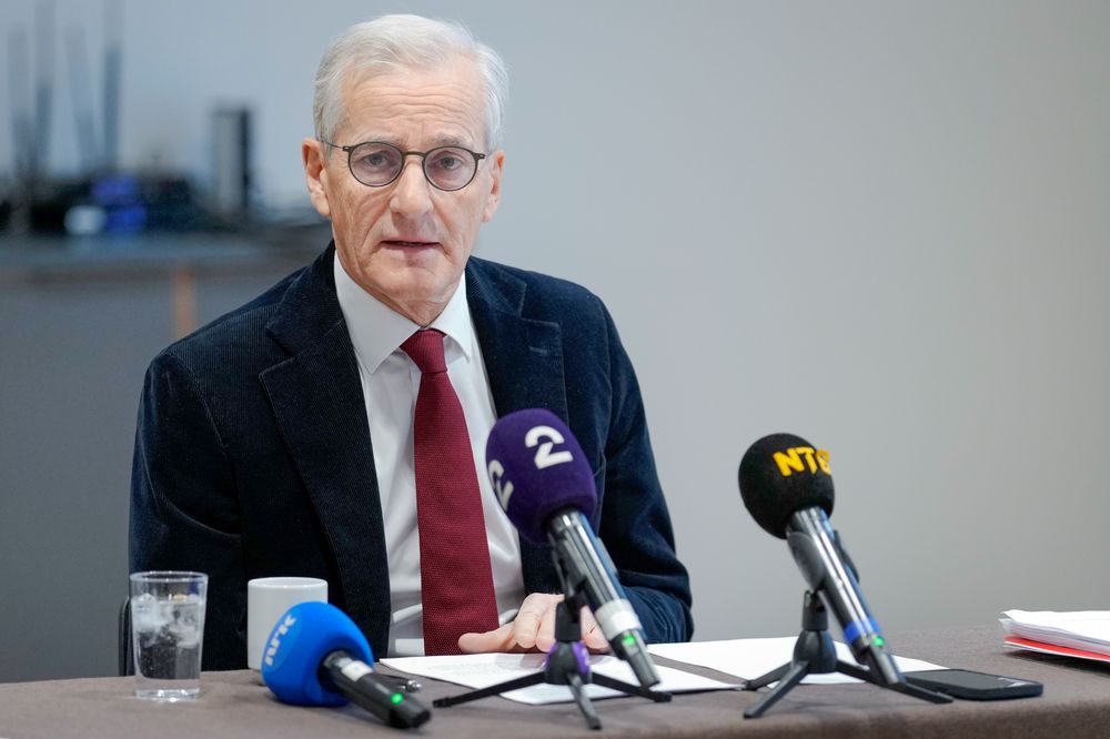 Statsminister Jonas Gahr Støre varsler en egen petroleumsmelding neste år.