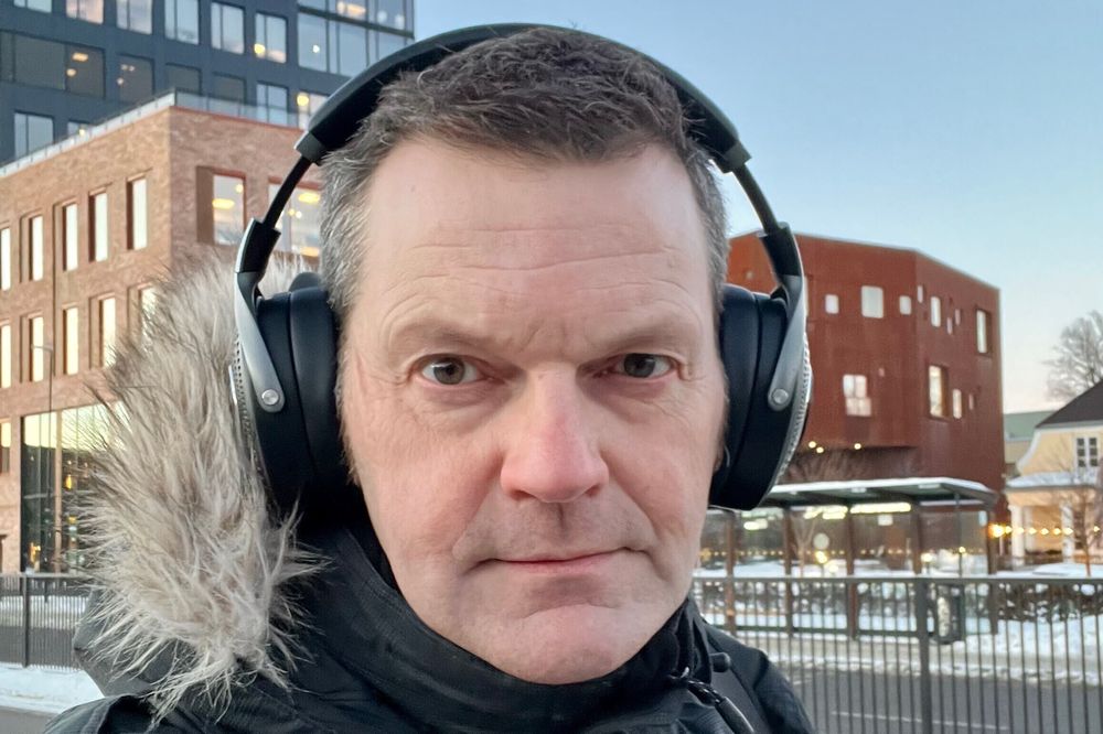 Sikkerhetsekspert Gøran Tømte advarer mot å tro at faren er over etter patching. Han tar til orde for å begrense angrepsflaten.