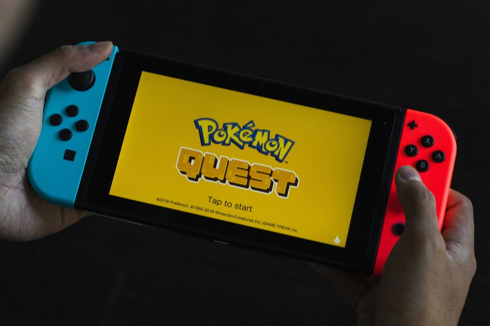 Nå spiller også de store KI-modellene Pokémon – for å lære å møte virkeligheten.