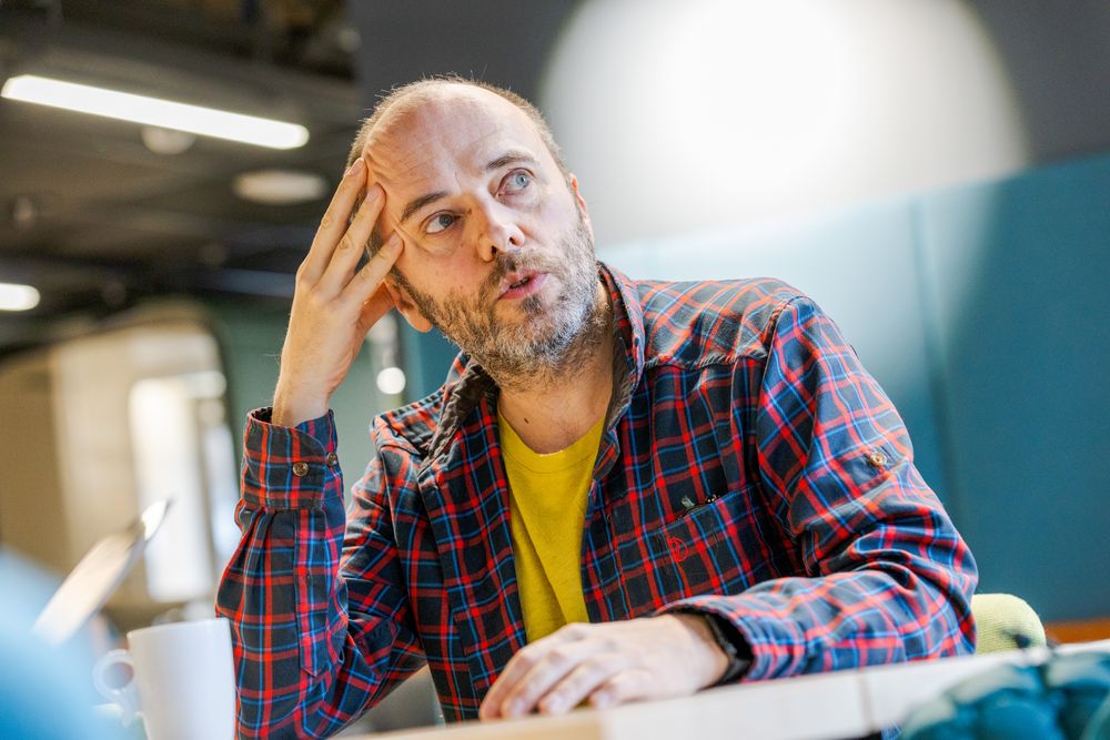 Per Buer sammenligner situasjonen med et «Kodak-øyeblikk» og mener teknologien må bli mer tilgjengelig for å overleve.