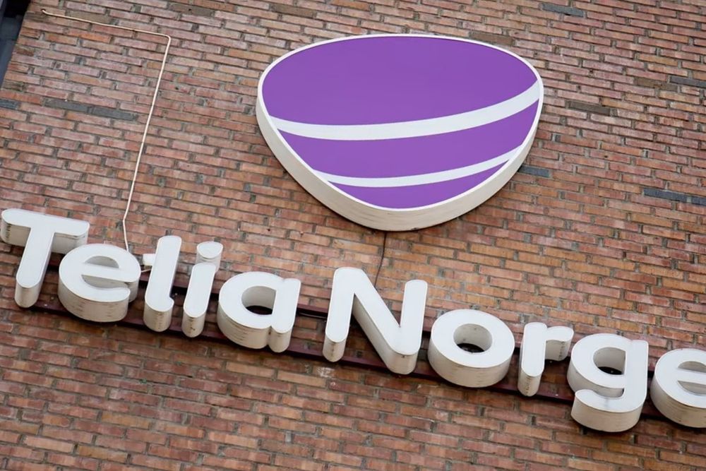 Nkom varsler tilsyn med Telia etter at en feil som gjorde det mulig å spore kunder ble avdekket.