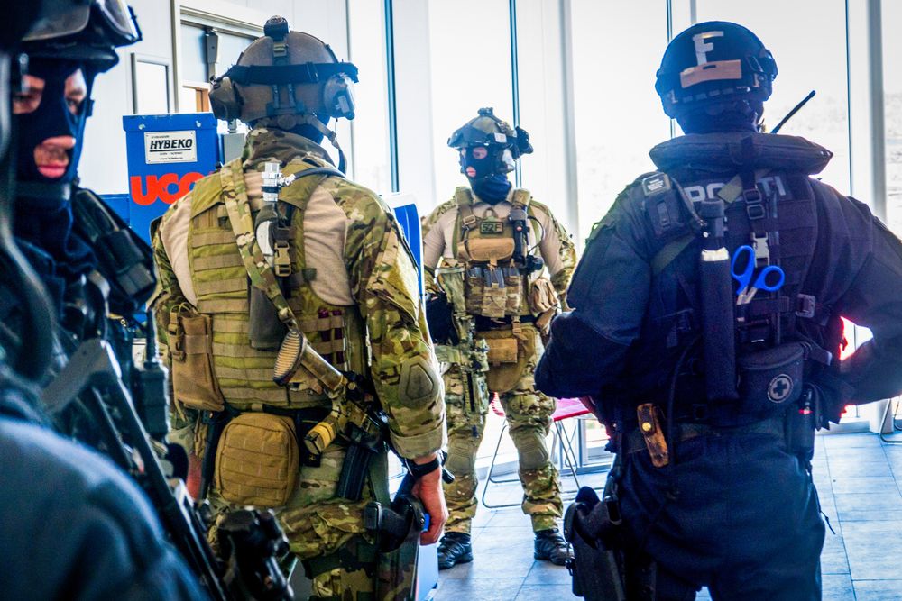 Nød- og beredskapsetatene skal ha nytt nødnett via de kommersielle mobilnettene. Nå skal konseptet for nødnett testes og utvikles i et samarbeid mellom en rekke aktører.