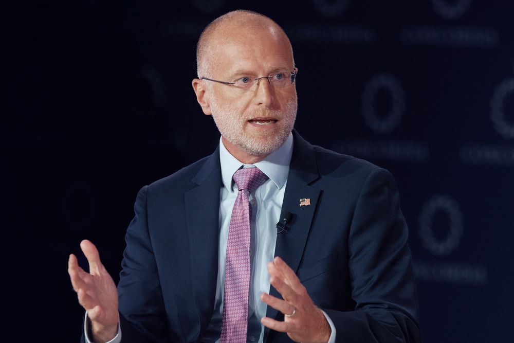 Brendan Carr er satt inn av Donald Trump som leder for USAs teleregulatør, Federal Communications Commission (FCC).