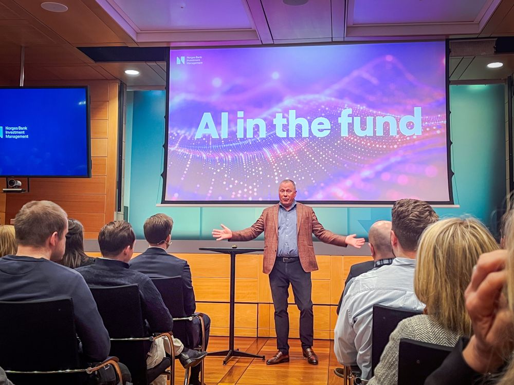 Nicolai Tangen i Norges Bank Investment Management (NBIM), eller Oljefondet, inviterte til frokostseminar om organisasjonens bruk av kunstig intelligens. 