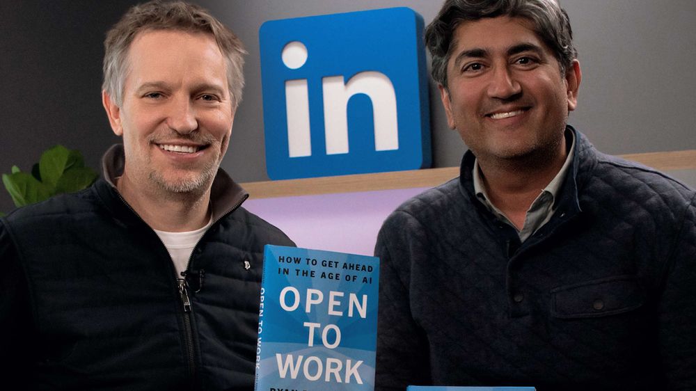 Ryan Roslansky (t.v.) og Aneesh Raman i Linkedin heier på mennesker i KI-æraen.