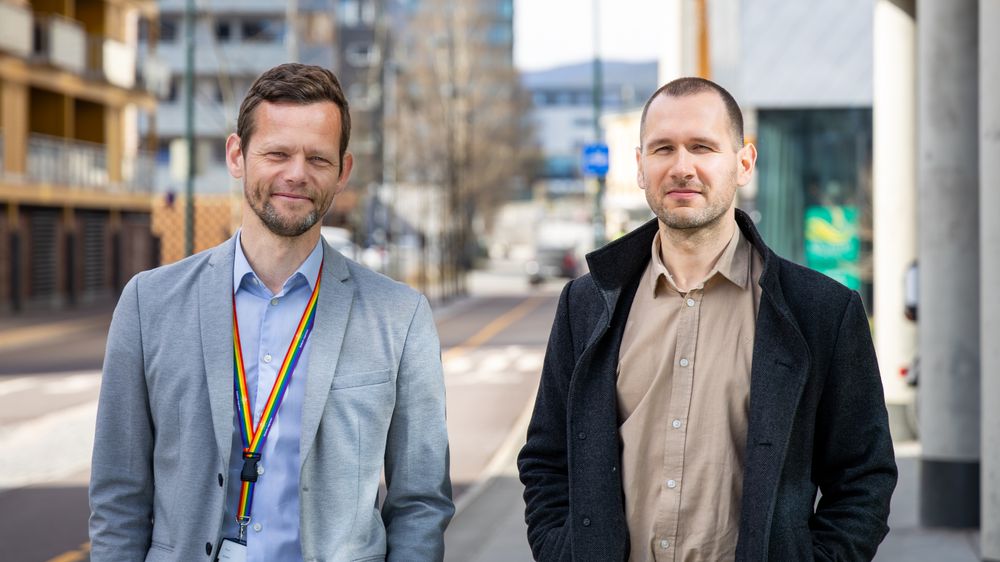 Tore Stokke (t.v.) og Paul Trygsland etablerer en ny avdeling og nye fagmiljøer rundt dataplattformen Saga og ekstern sky i Statens vegvesen. 