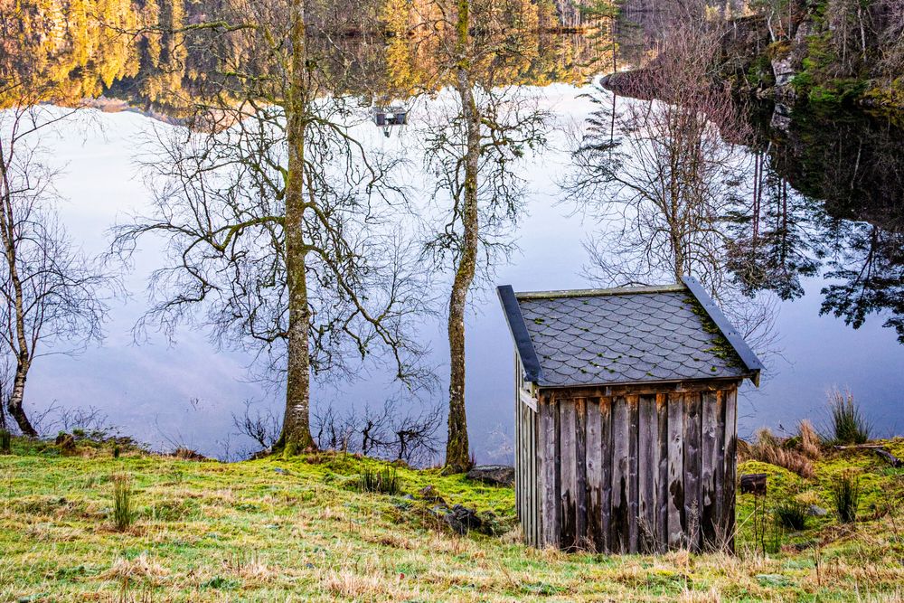 Både Storavatnet og Småvatnet i Loddefjord har historisk hatt god vannkvalitet, men nye målinger viser økte nivåer av nitrogen.