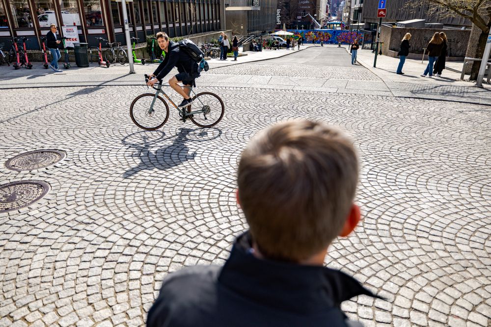 Mannen har tidligere stilt opp i medieoppslag om sin kriminelle fortid, men bruker nå tid på å få fjernet eller skjult gamle treff i søkemotorer.