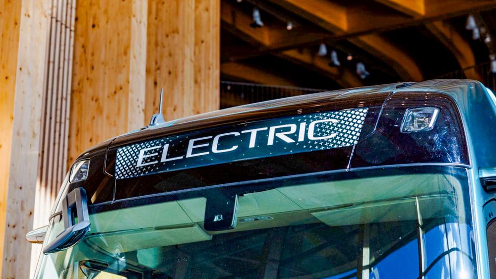 Transportbransjen er blant dem som ønsker å elektrifisere. Det er vanskelig i Danmark.
