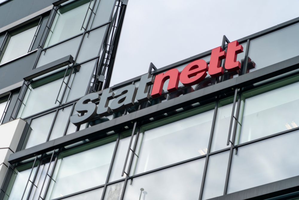 Både Frp og Høyre reagerer etter at Statnett innførte en midlertidig stans i reservasjoner for nettkapasitet