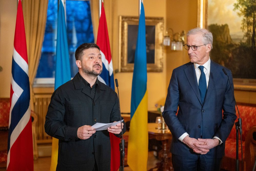  Statsminister Jonas Gahr Støre møter Ukrainas president Volodymyr Zelenskyj i regjeringens representasjonsbolig 14. april i år.