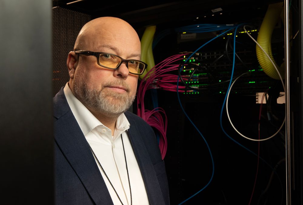 Økt global spenning og kriminalitet kan virke skremmende, men det bør først og fremst motivere til handling, mener Thomas Tømmernes i Atea.