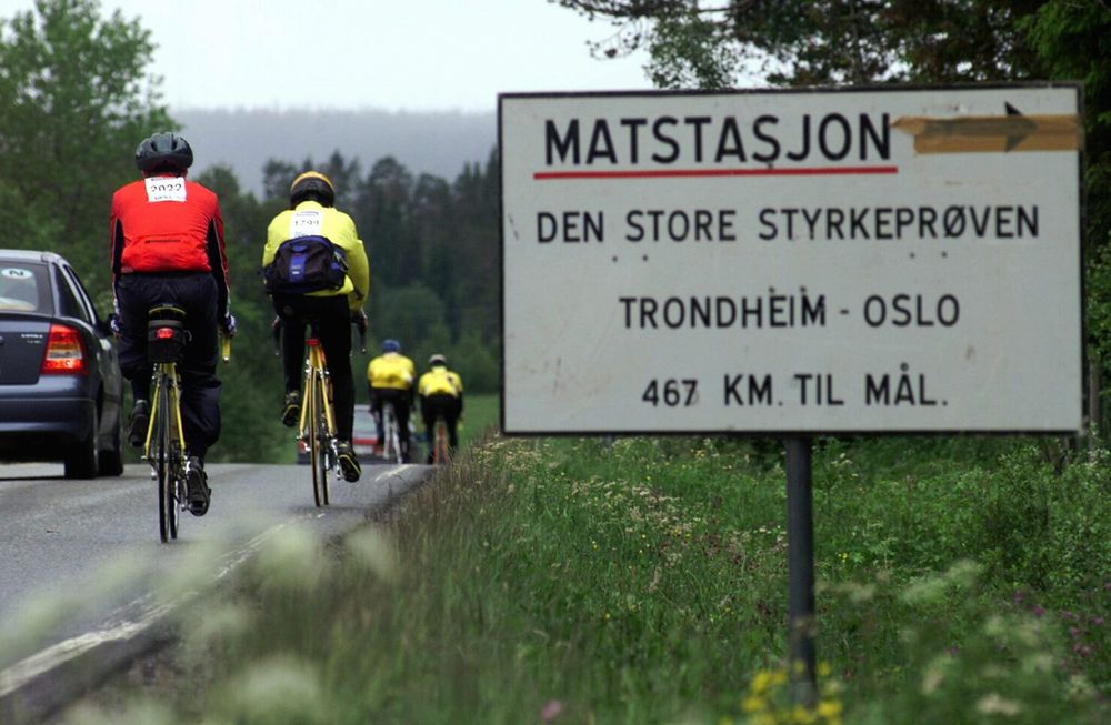 Den store Styrkeprøven mellom Trondheim til Oslo har gått siden 1967. Over 2000 sykkelryttere var med i 2000, da dette bildet ble tatt..