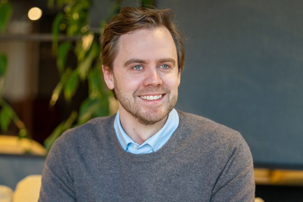 data alene skalerer ikke KI-agenter, skriver Erlend Stokke i Witted.