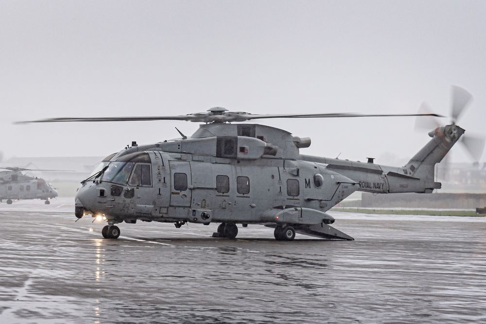 Det skal ha vært et slikt AW101 (EH101) Merlin Mk4-elikopter fra Royal Navy som i morgentimene i dag styrtet i England.