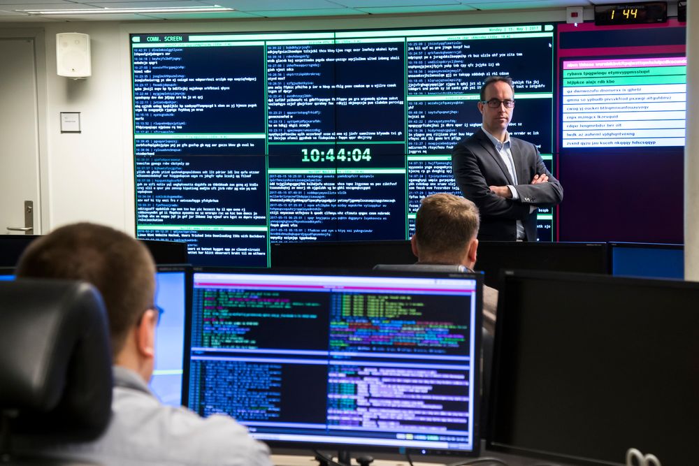Stort IT-angrep, flere selskaper kan være rammet.
