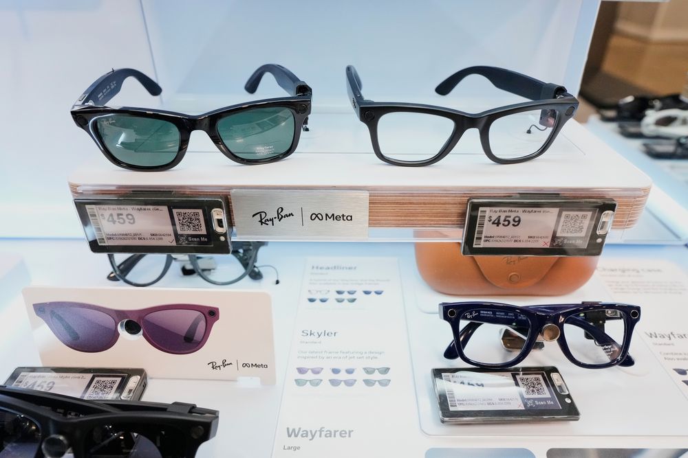 Meta-briller til salgs i en butikk i Dallas i USA.