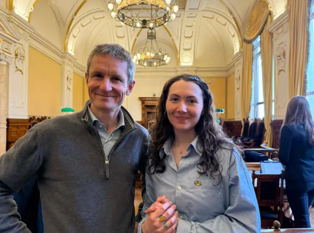 Det virker som om regjeringen ikke ønsker så mange innspill, sier Truls Gulowsen, leder i Naturvernforbundet og Sigrid Hoddevik Losnegård, leder i Natur og Ungdom.