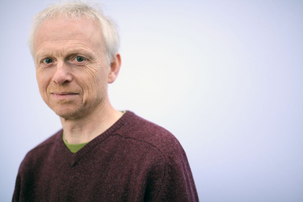  Med KI kan vi komme i ein liknande situasjon som med elbilar, der europeiske produsentar ligg godt bak USA og Kina, skriv Asbjørn Torvanger i Cicero.