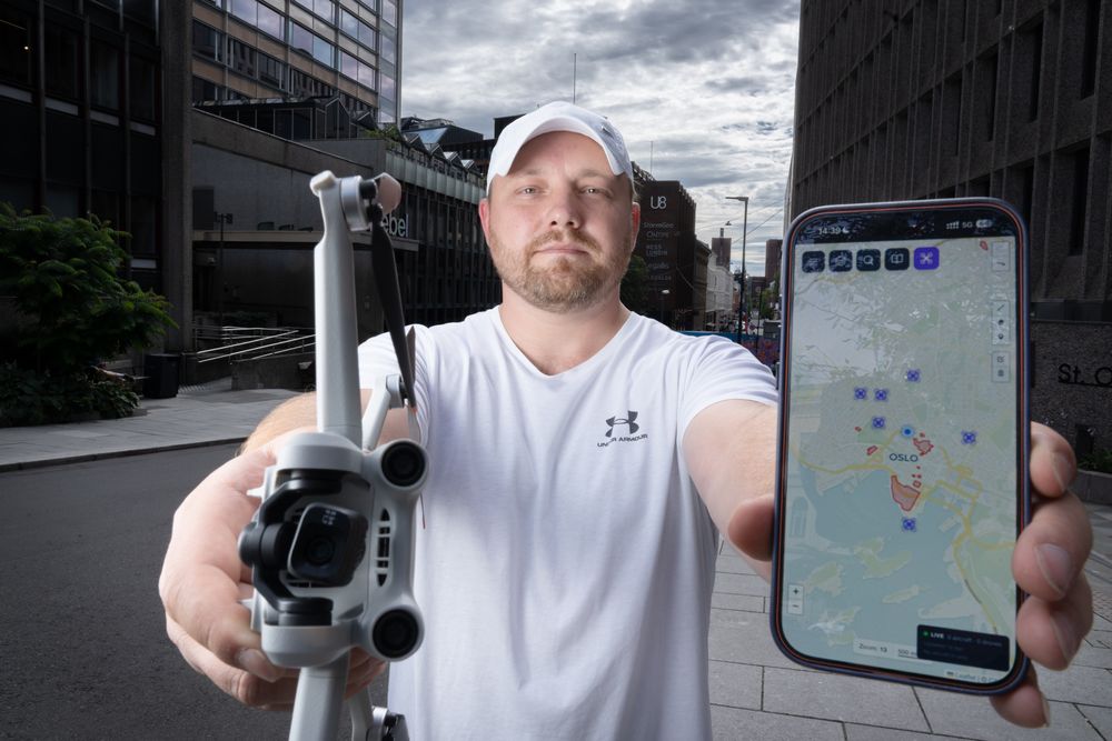 Felix Slettevoll står bak gratistjenesten Droneflykart.no, som skal være en verktøykasse og informasjonssentral for droneflygere, både profesjonelle og amatører.