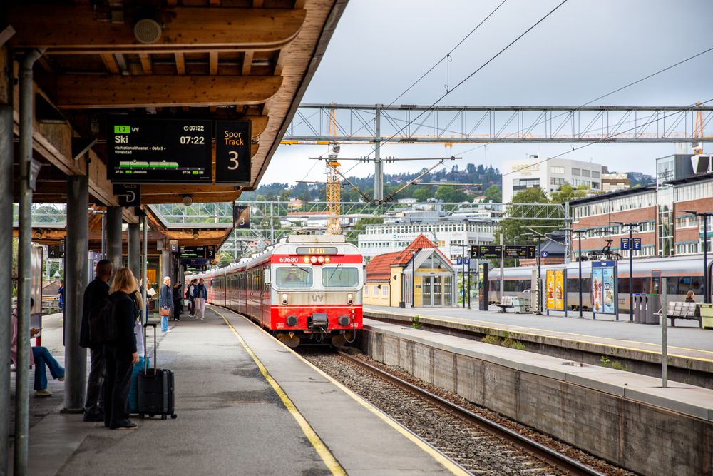Skøyen i Oslo er et av Norges mest trafikkerte jernbanepunkter. Bane Nor har registrert økende feil på flere komponenter ved stasjonen gjennom 2026.