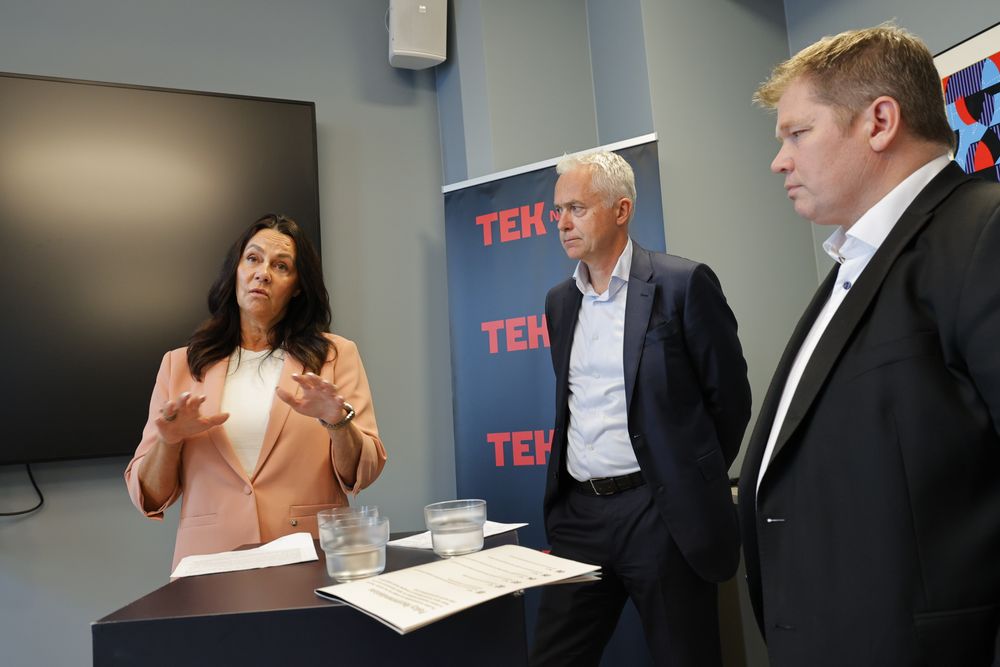 Birgitte Engebretsen, toppsjef i Telenor Norge, Jarl Øverby, konsernsjef i Net Nordic, og Bjørn Jonassen, tjenesteleder for Cyber Risk Services i Deloitte delte perspektiver på hvorfor de mener et nordisk samarbeid om cybersikkerhet er nødvendig.