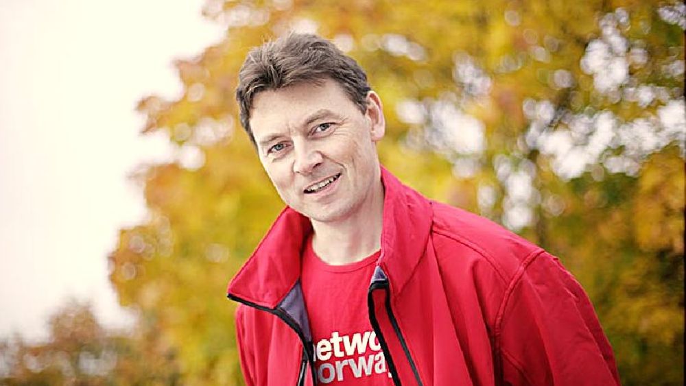 <p>Teknisk direktør Geir Løvnes i Network Norway mener tirsdagens nettutfall er et maks uheldig resultat av en rekke tilfeldige hendelser, men at selskapet har tatt grep for å hindre at dette skjer igjen.</p>