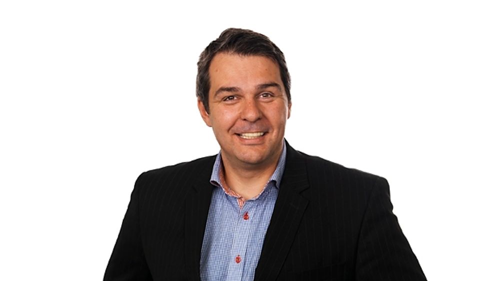 <p>– Men ikke glem at produsenter som HTC, Nokia, LG, ZTE og Huawei også lager flotte telefoner, sier Kristian Renaas, salgsdirektør i NetCom.</p>