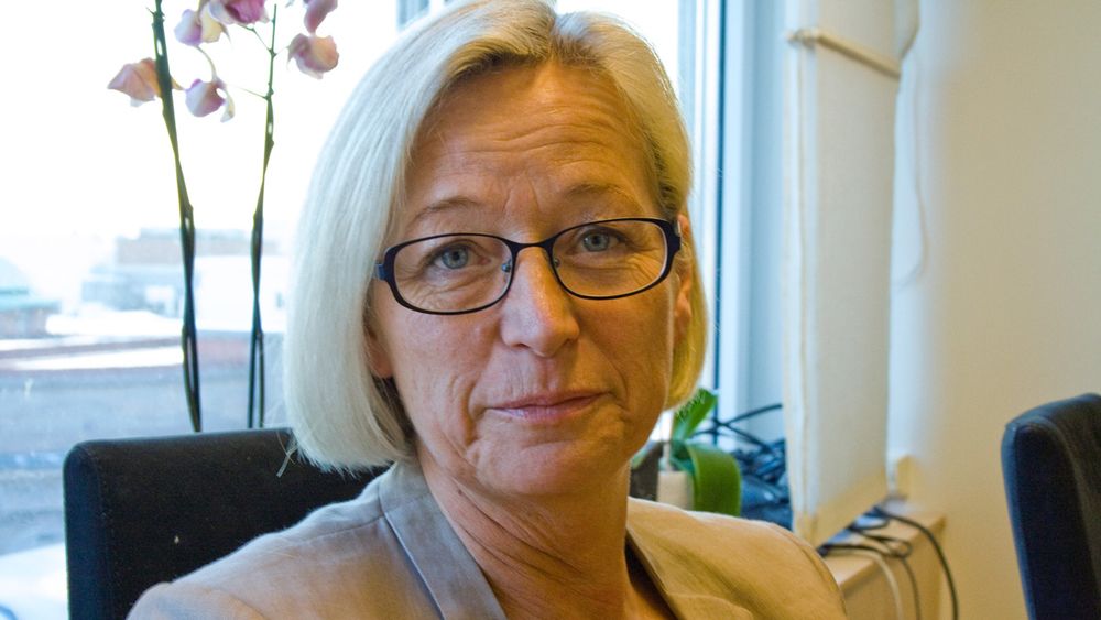 <p>- Man kan ikke både være politisiert og samtidig ikke-politisk, mener statsråd Marit Arnstad.</p>