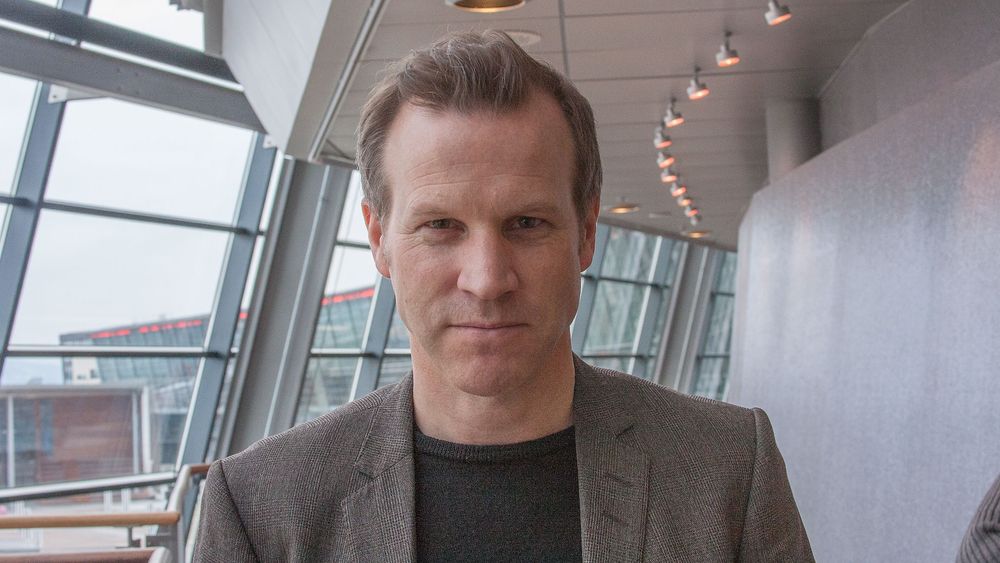 Telenors informasjonssjef Anders Krokan opplyser at selskapet har igangsatt feilretting.