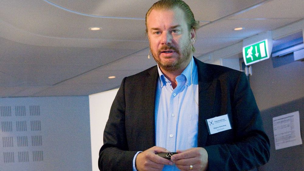 Teknologidirektør Magnus Zetterberg i Telenor Norge avslørte under Frekvensforum tidligere i høst at selskapet har testet og ønsker å ta i bruk fast LTE for å levere bredbånd. Dette er en LTE-variant som er laget for faste installasjoner og er en bredbåndsteknologi, ikke beregnet til mobile tjenester.