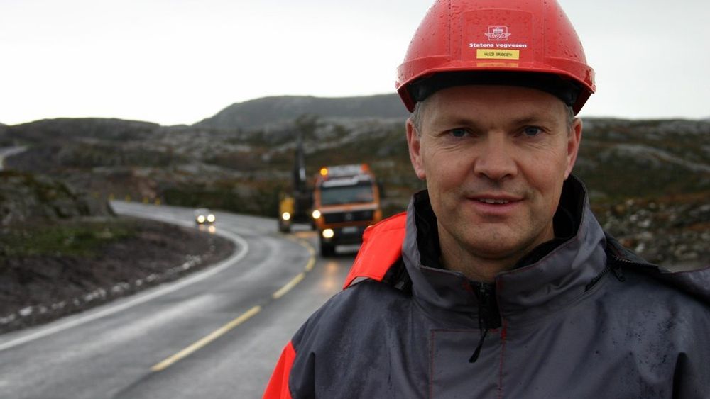 Prosjektleder Halgeir Brudeseth har hatt store problemer å stri med under byggingen av Atlanterhavstunnelen mellom kristiansund og Averøy. Men problemer er til for å løses, mener han.
