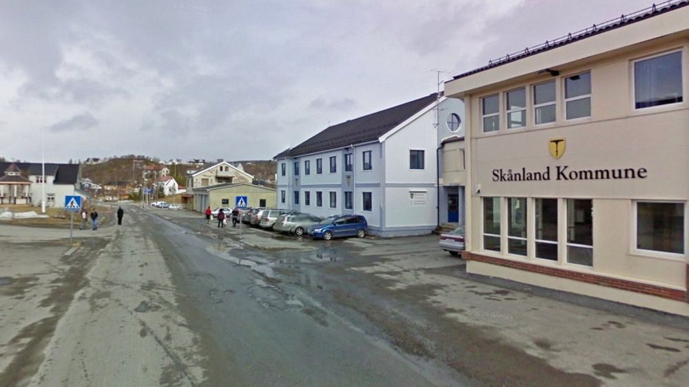 Mye rart skal skje hvis ikke Mesta får driftskontrakten for området Evenes. Fylkesveg 115 i Troms, som går gjennom kommunesentret i Skånland, ligger i dette området. (Foto: Google)