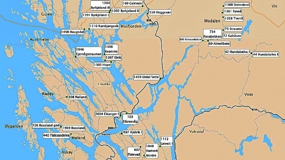 Kartet viser hvor de 33 bruene er plassert i Hordaland. Her er det ingen kjente brunavn. For å gjenkjenne mange av disse navnene, må man være svært godt kjent i fylket. (Ill.: Statens vegvesen)
