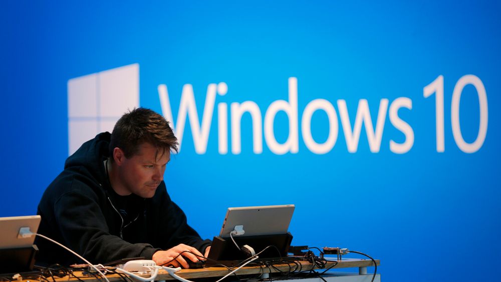 Windows 10 har blitt godt mottatt av svært mange, men får samtidig kritikk for ikke å gjøre det tydelig nok for brukerne at det i utgangspunktet deler svært mye brukerdata med Microsoft. 