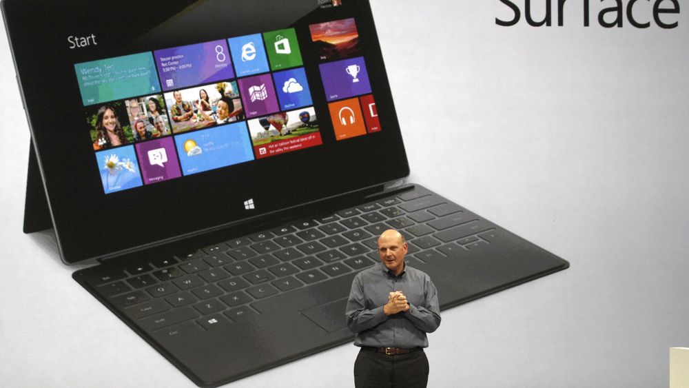 Microsofts nye Surface-nettbrett kommer i to versjoner. En med ARM-brikke og operativsystemet Windows RT. Det andre får Windows 8 og x86-arkitektur. HP har nå bestemt seg for å vente med ARM-baserte nettbrett.
