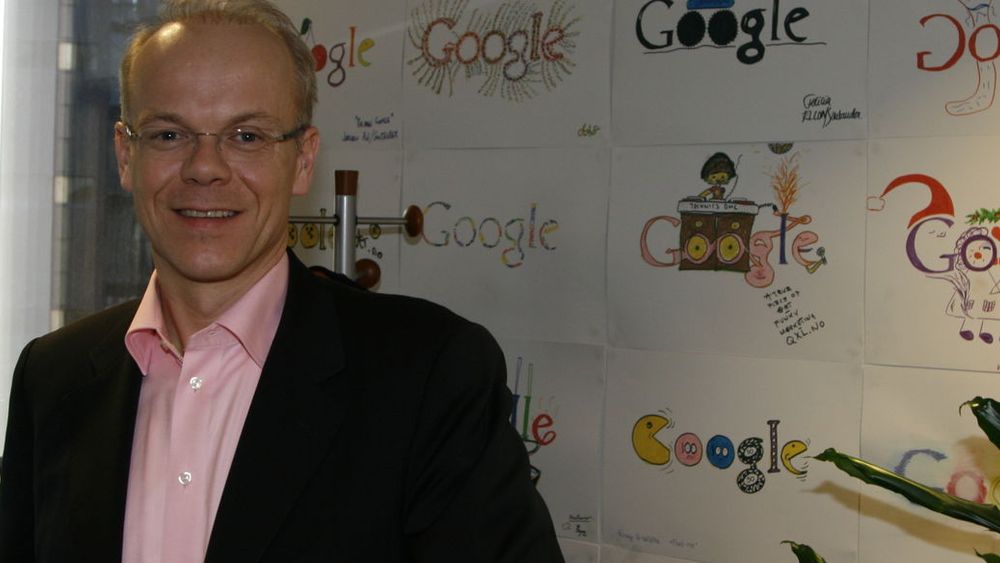 Jan Grønbech i Google Norge er svært fornøyd med selskapets mobiltelefon. Nå vil han bestille flere til resten av familien.
