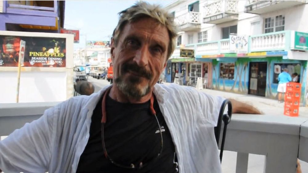 John McAfee har vært på rømmen fra politiet i Belize siden første halvdel av november.