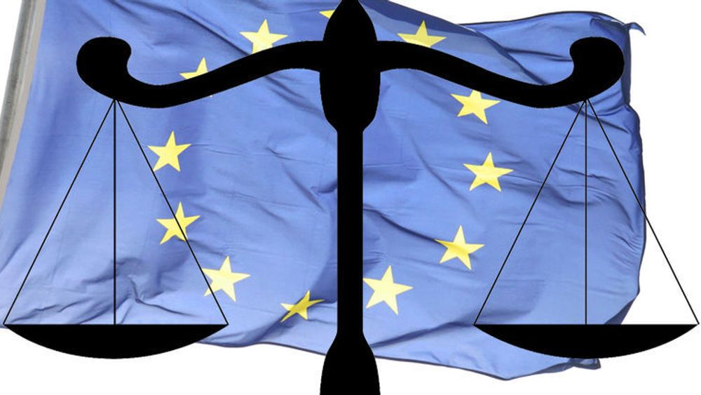 EU forbereder et eget direktiv om kyberkrim, med spesialet harde strafferammer for organiserte angrep i stor målestokk. Samtidig oppretter Europol et eget «European Cybercrime Centre» som skal være i drift fra januar 2013.