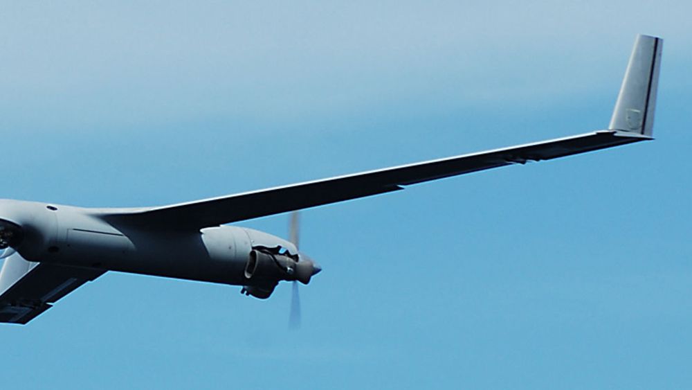 Det ubemannede militære flyet Insitu Scan Eagle kan holde seg i lufta i 24 timer, og brukes av Pentagon i Irak og Afghanistan. Selskapet bekrefter at det først nå er i ferd med å sørge for at videooverføringen kan krypteres.
