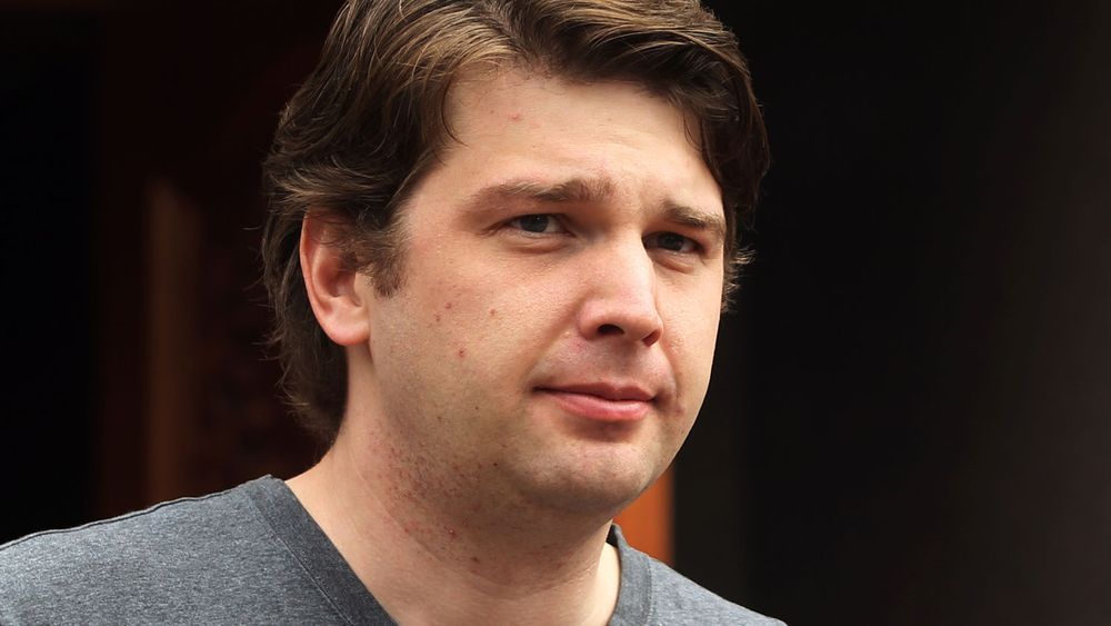 Groupons toppsjef og grunnlegger, Andrew Mason, har problemer med børsnoteringen.