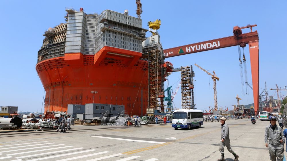 Flyteren til Goliat-feltet i Barentshavet bygges ved Hyundai Heavy Industries offshoreverft i Ulsan, Sør-Korea. 
